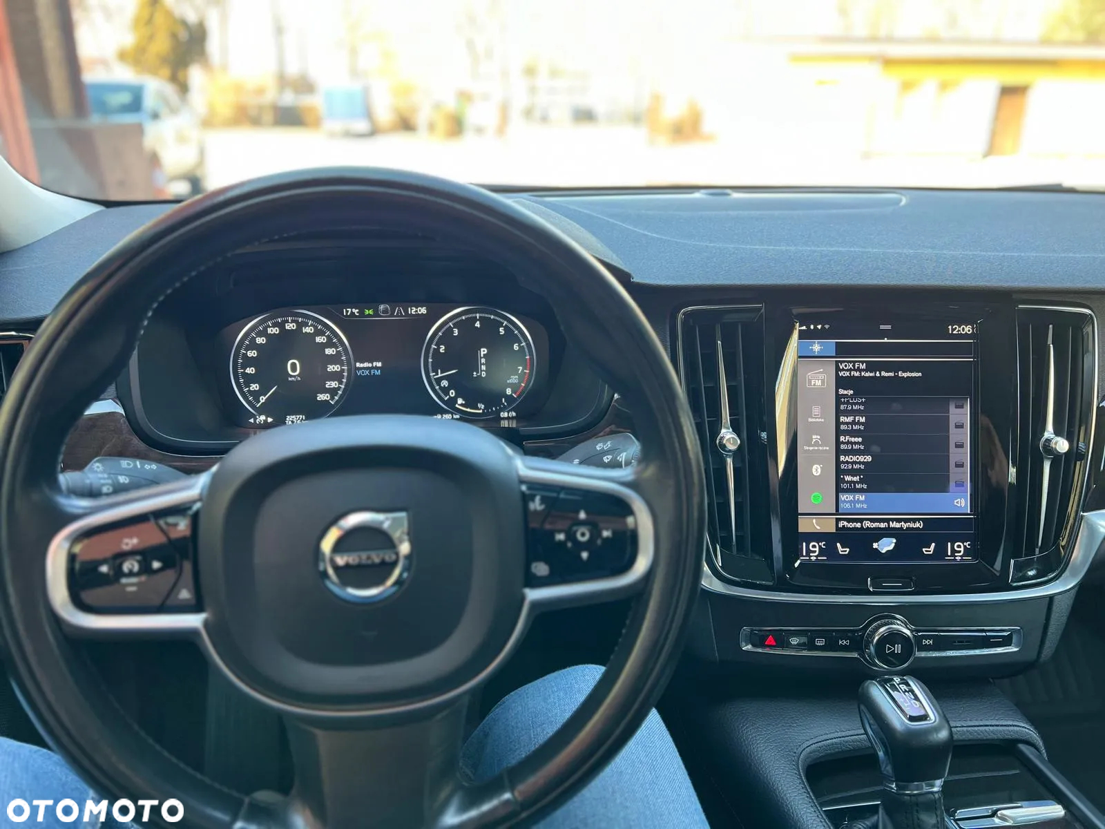 Volvo S90 T5 Momentum - 20
