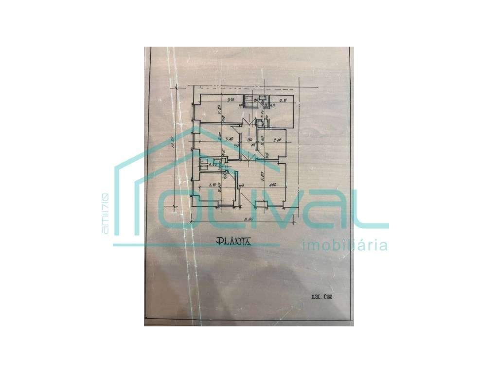 Vende-se loja centro de Vila Franca de Xira - Grande imagem: 4/10