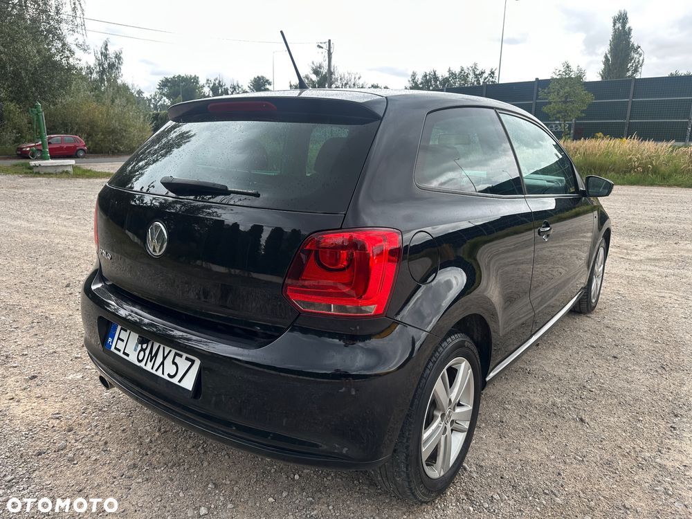 Volkswagen Polo 1.2 TSI MATCH - 12