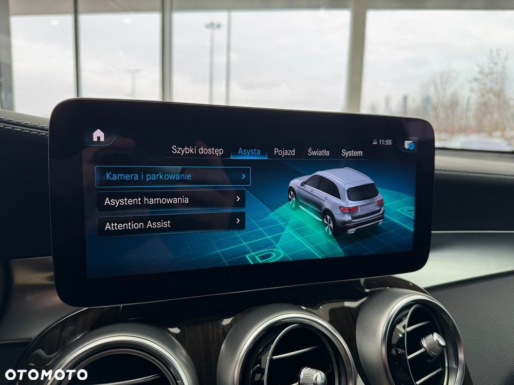 Mercedes-Benz GLC 300 d 4-Matic - 33