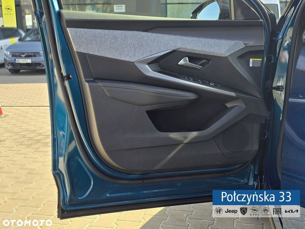 Peugeot 3008 - 11