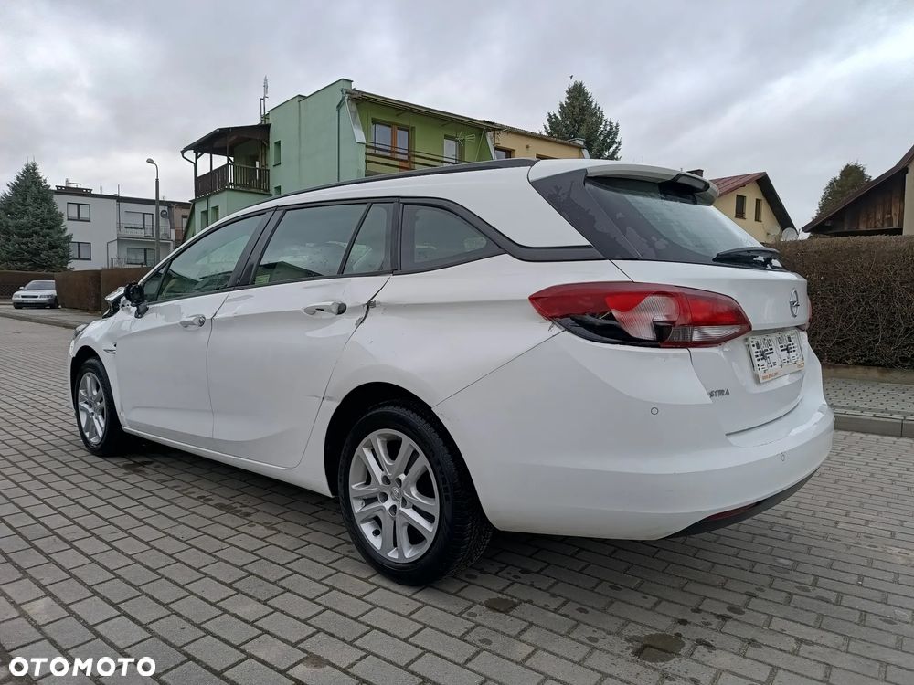 Opel Astra 1.5 D Start/Stop Business Edition - 6