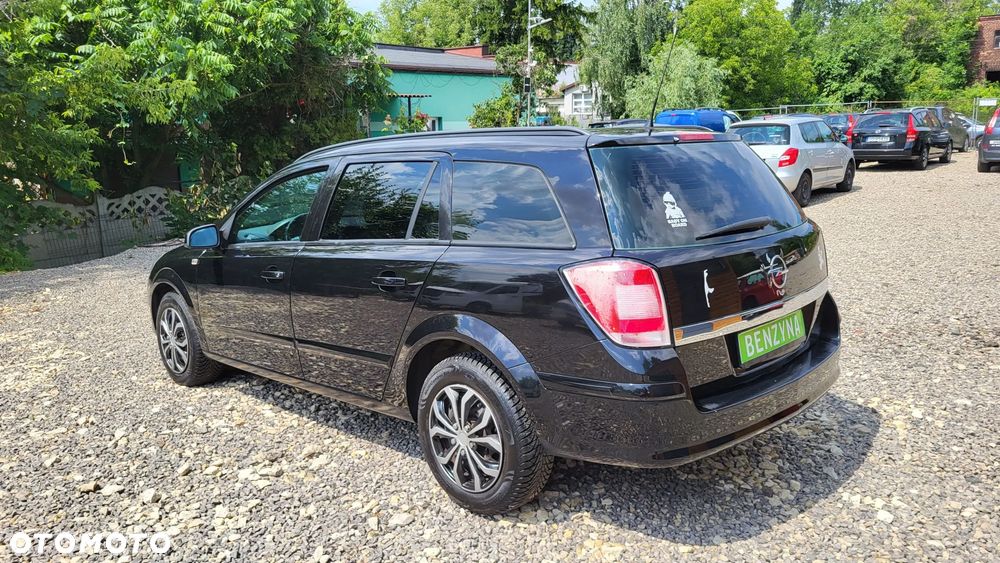 Opel Astra 1.4 Caravan - 9