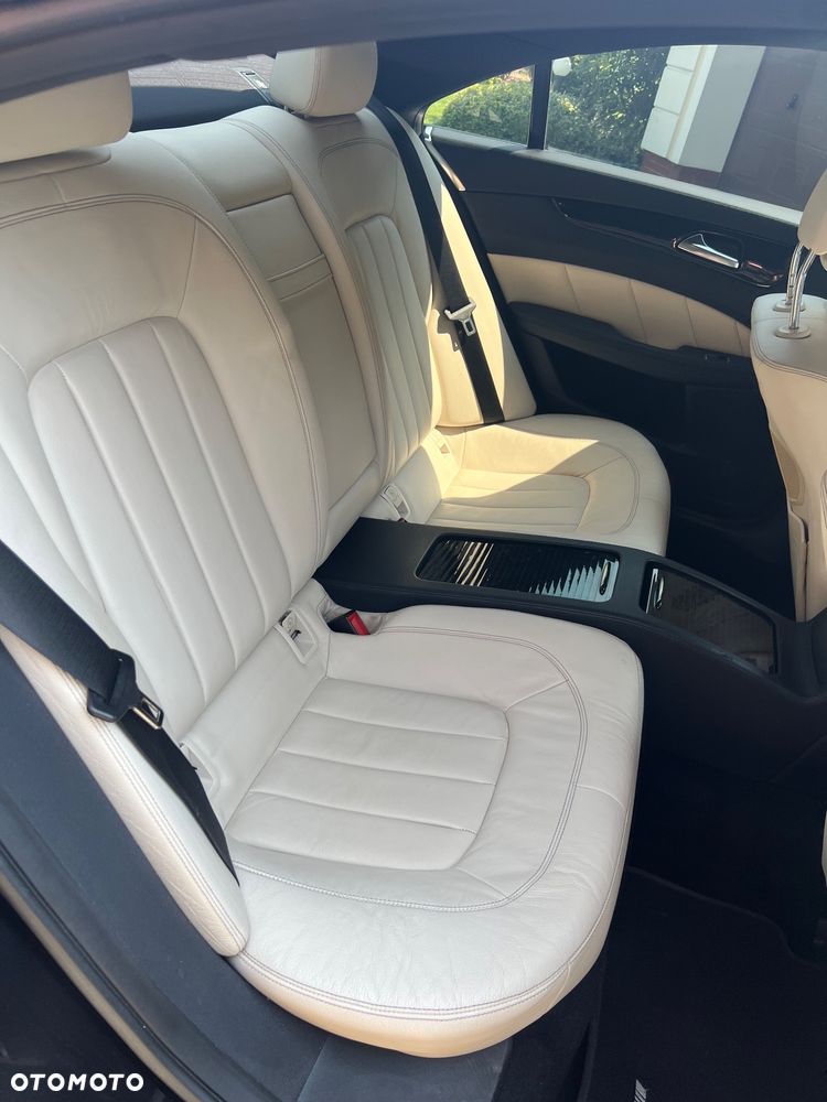 Mercedes-Benz CLS 350 CDI 4-Matic BlueEff - 15