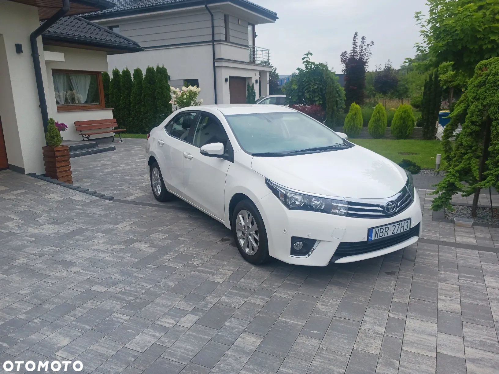 Toyota Corolla - 5