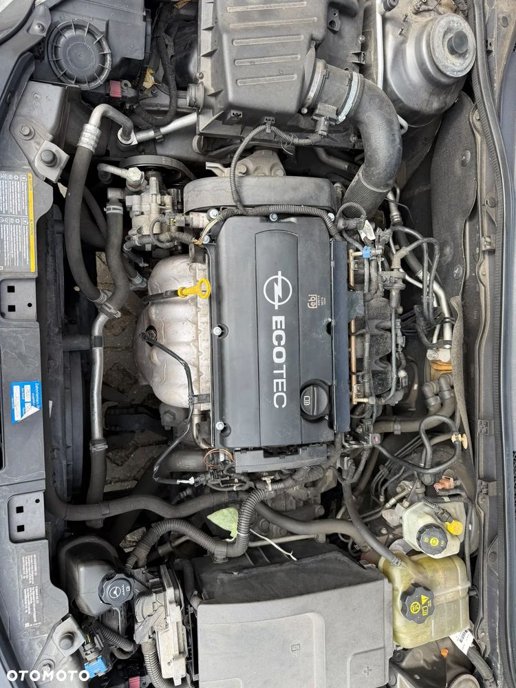 Opel Insignia - 19