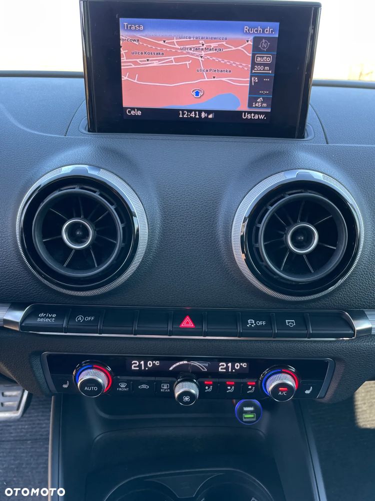 Audi A3 Sportback 1.8 TFSI Attraction S tronic - 27