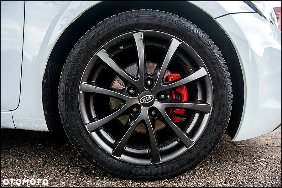 Kia ProCeed - 13