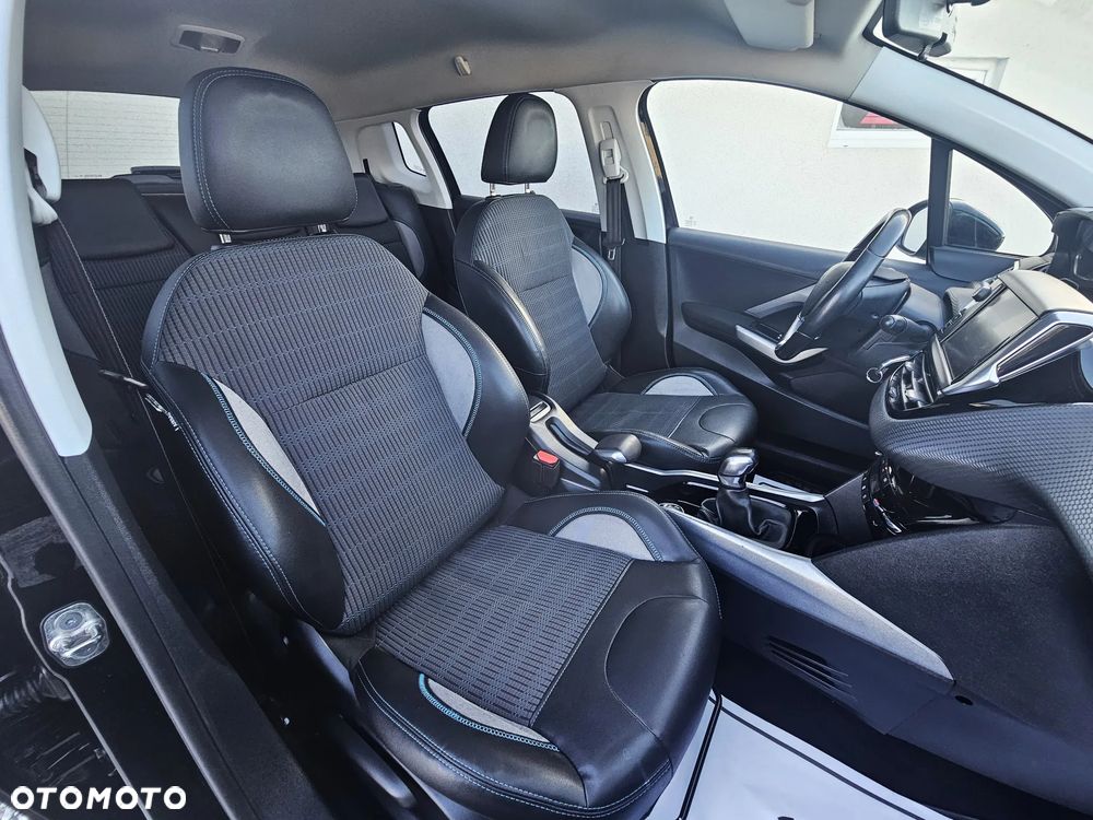 Peugeot 2008 1.6 BlueHDi Style - 11