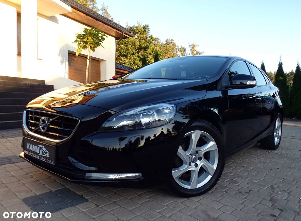 Volvo V40 D3 Drive-E Momentum - 21