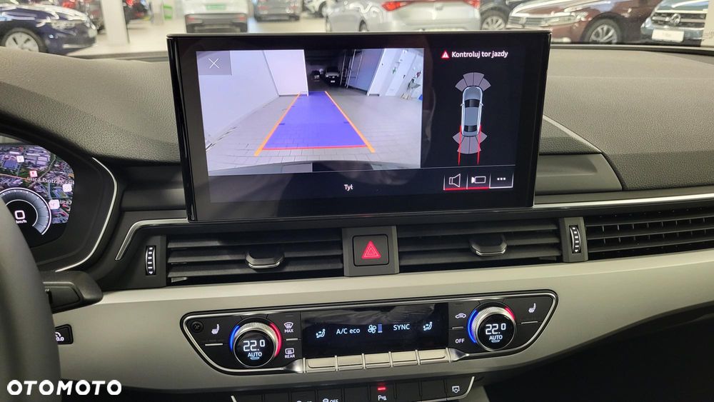 Audi A4 Limousine - 12