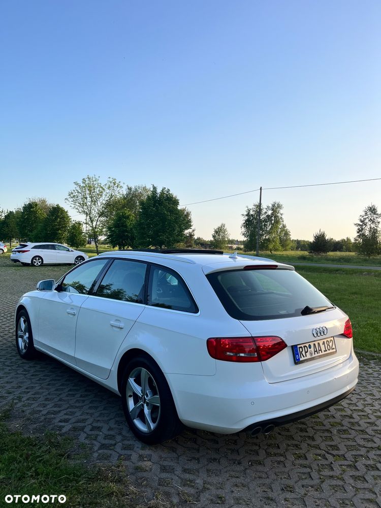 Audi A4 Avant 2.0 TDI DPF multitronic Attraction - 5