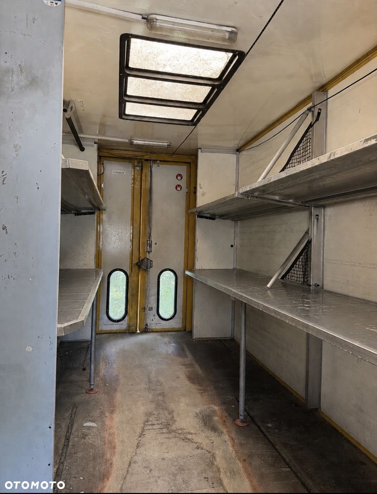 Mercedes-Benz Sprinter 308 - 13