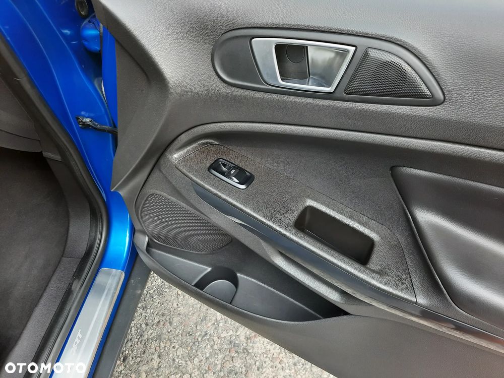 Ford EcoSport - 17