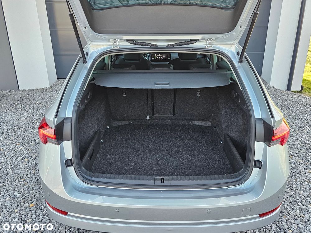 Skoda Octavia 2.0 TDI Ambition DSG - 30