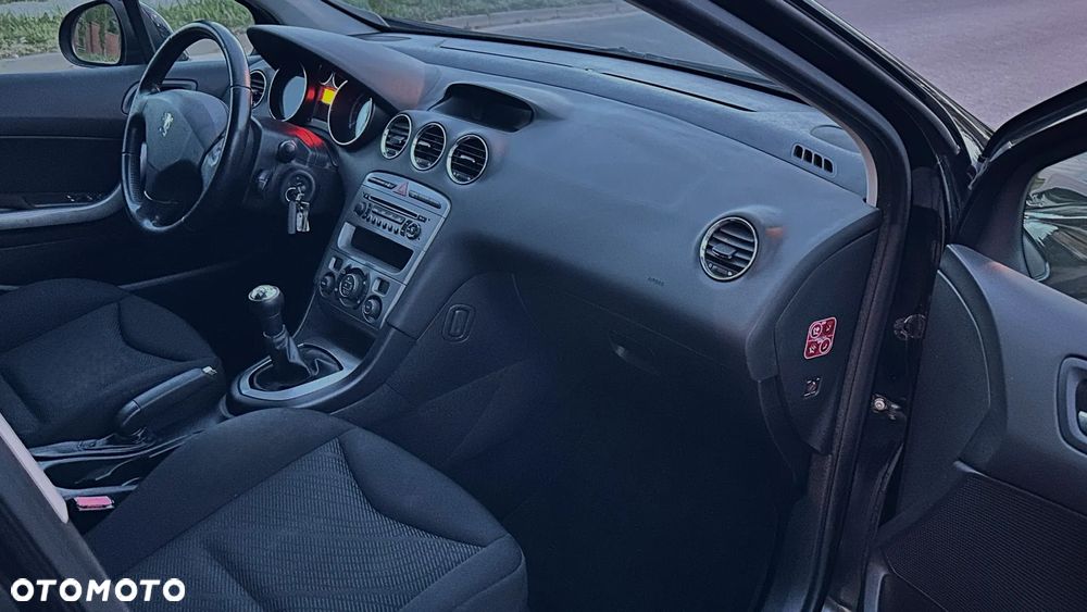 Peugeot 308 1.6 e-HDi Access STT - 4