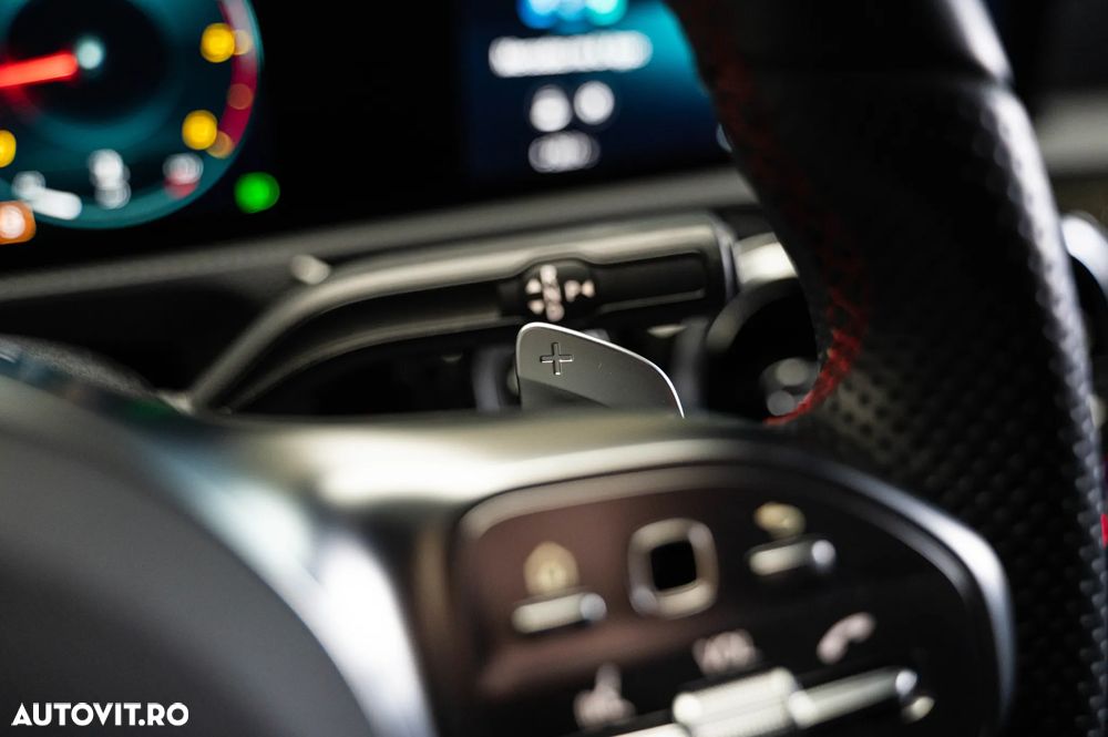 Mercedes-Benz A 220 d Sedan 8G-DCT AMG Line - 23