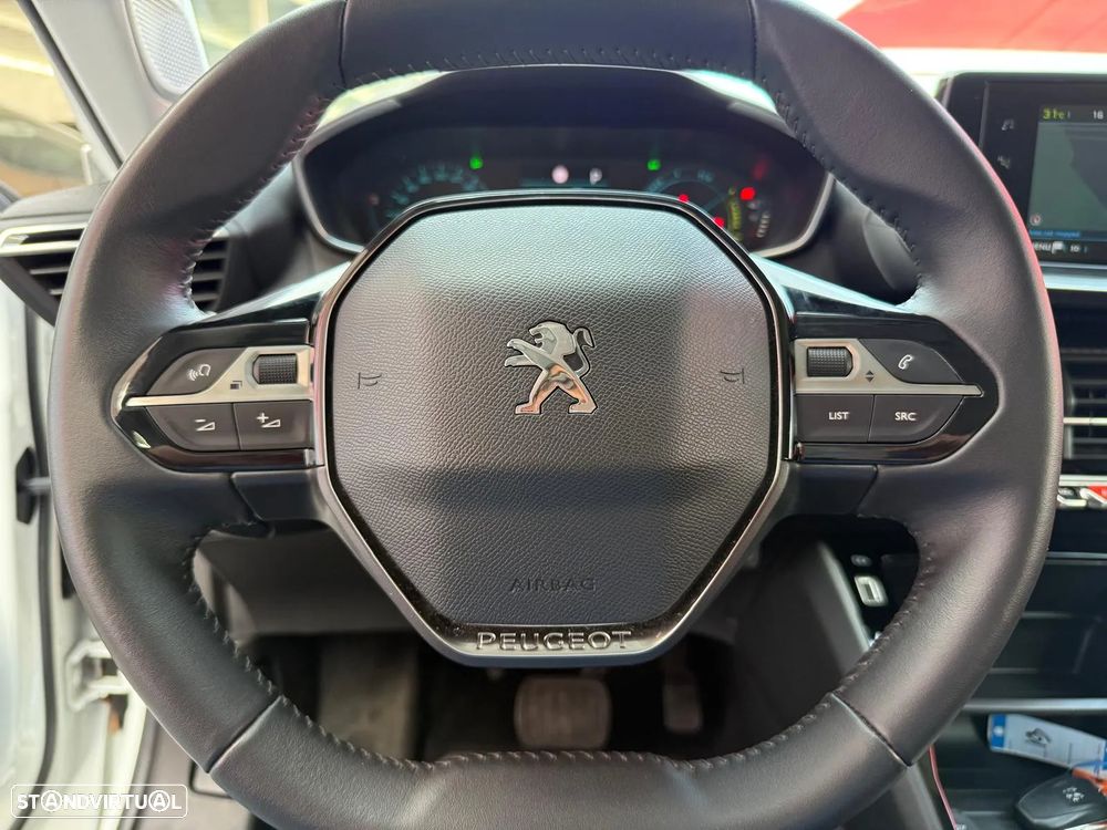 Peugeot e-2008 50 kWh Active Pack - 20