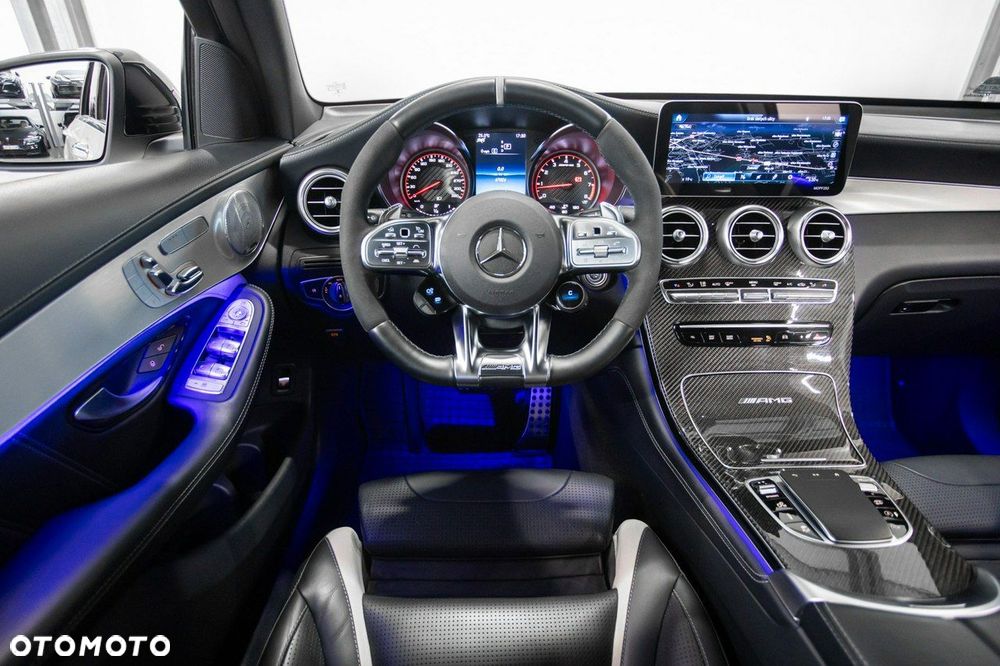 Mercedes-Benz GLC - 27