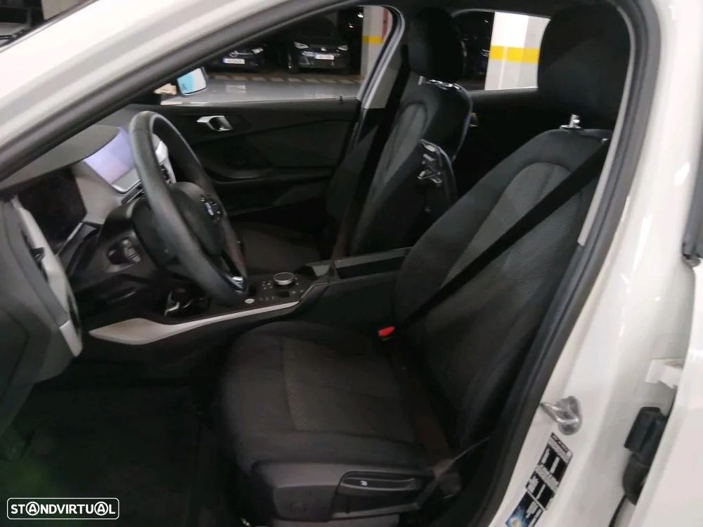 BMW 116 i Advantage - 5