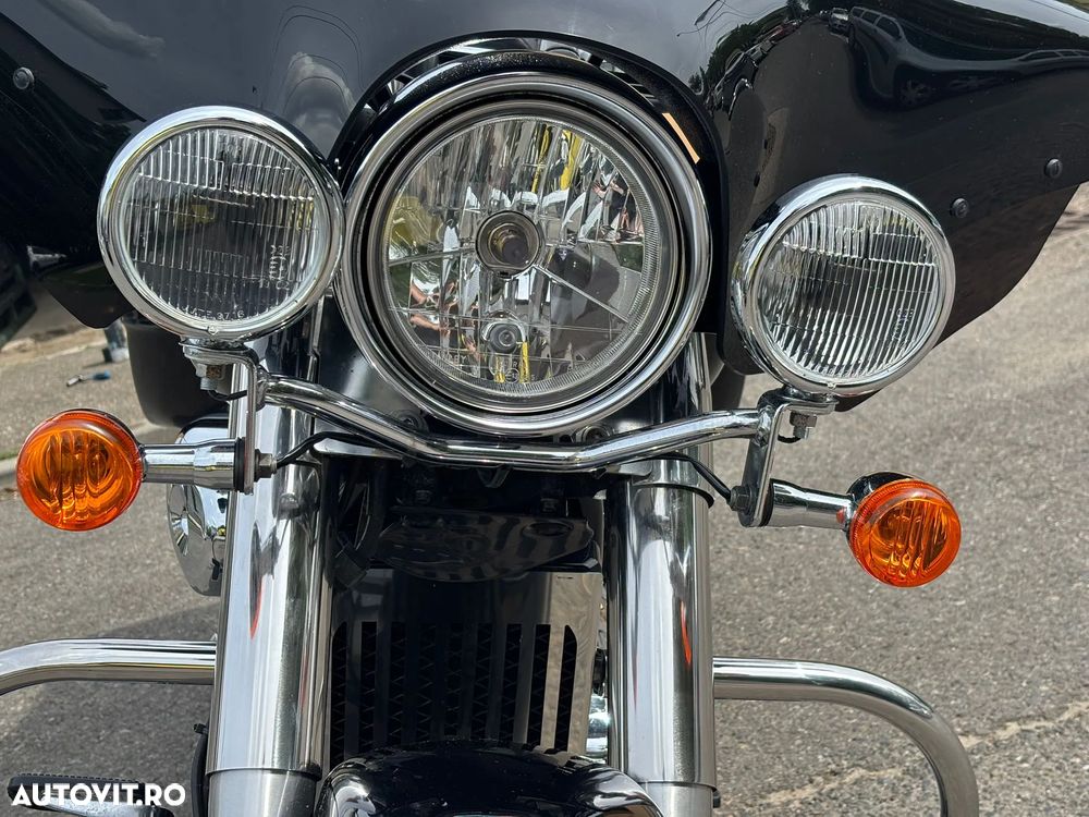 Suzuki VL 800 Volusia - Boulevard C50 - 16