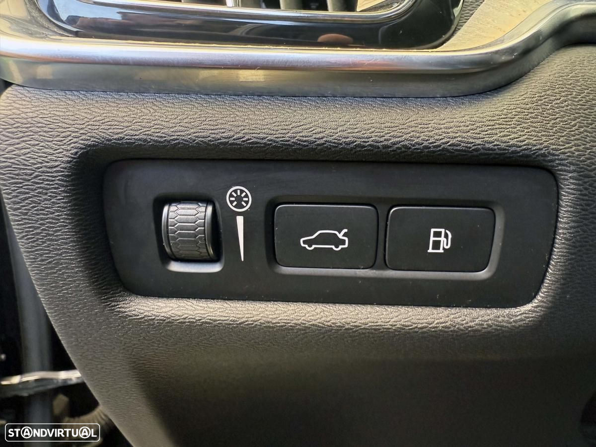 Volvo V60 2.0 T8 AWD TE Inscription - 31