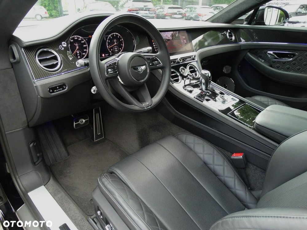 Bentley Continental GT New V8 - 28