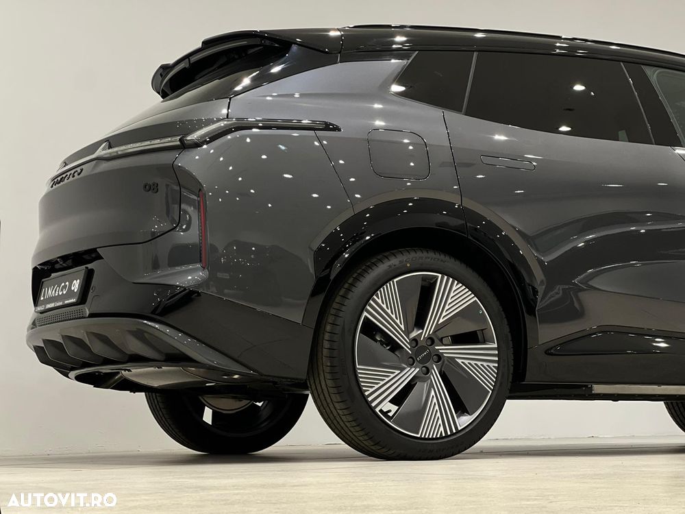 Lynk&Co 08 - 6