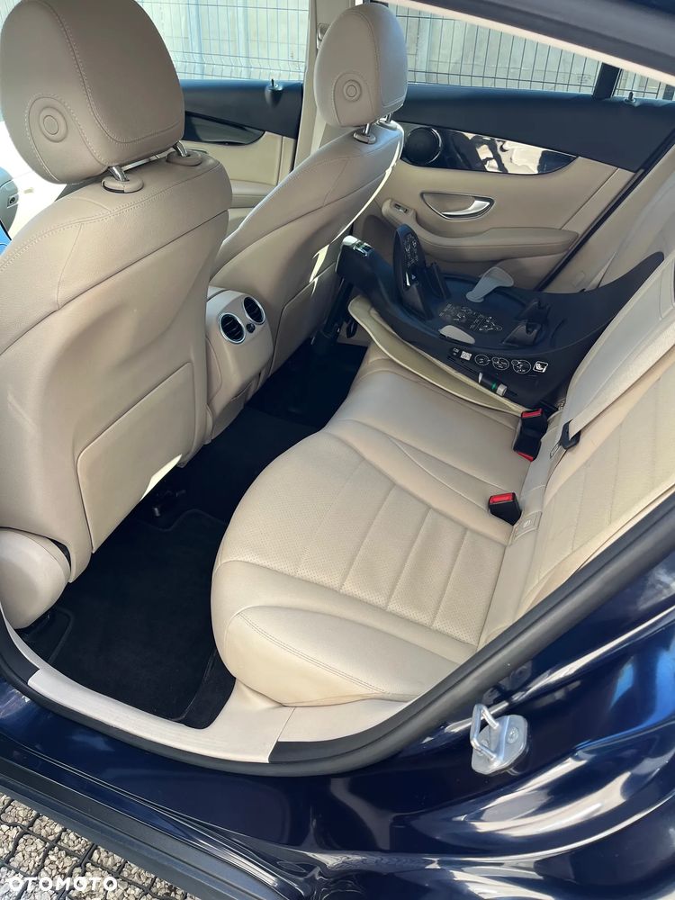 Mercedes-Benz GLC - 13