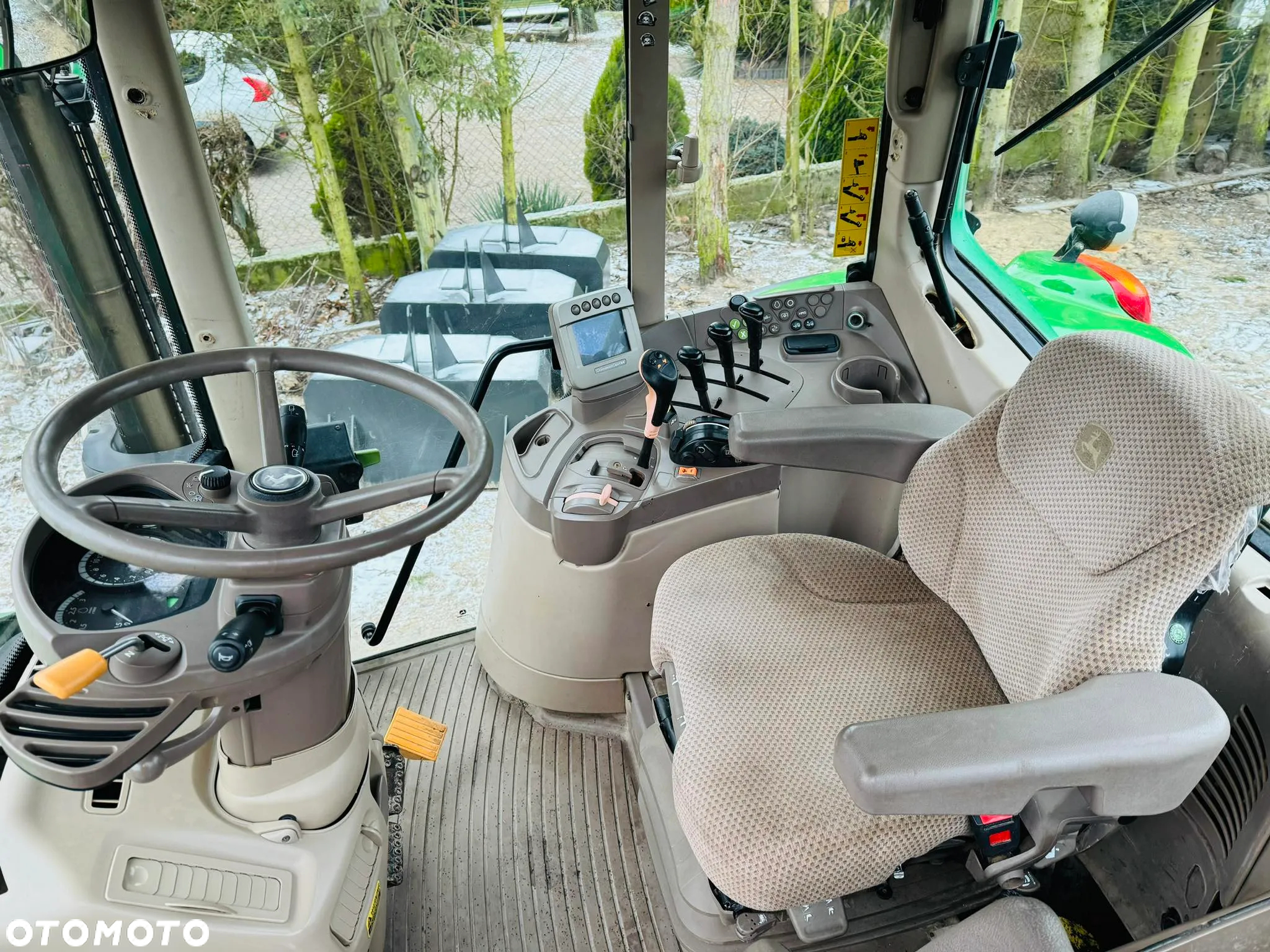 John Deere 6930 - 10