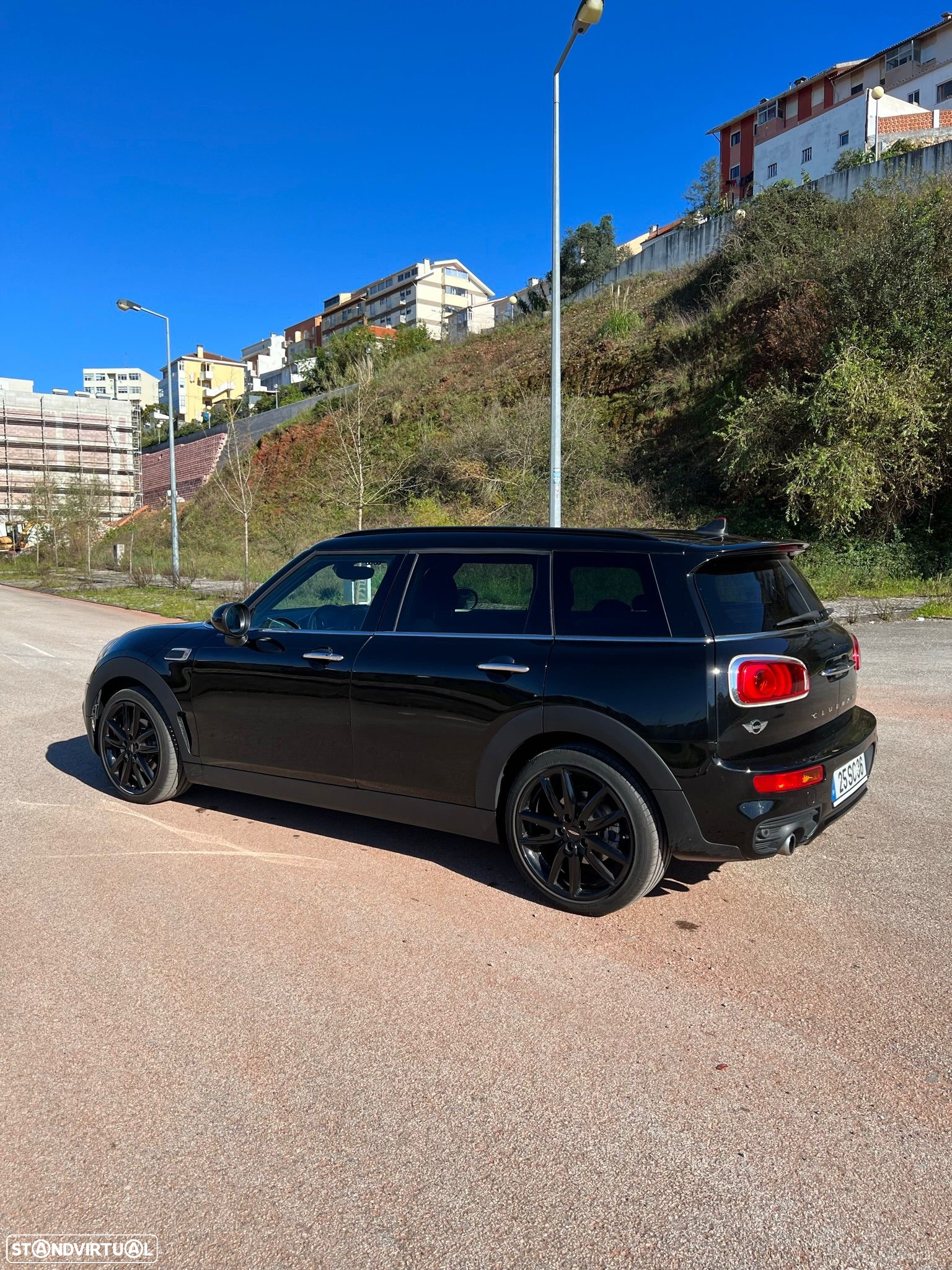 MINI Clubman Cooper D - 2