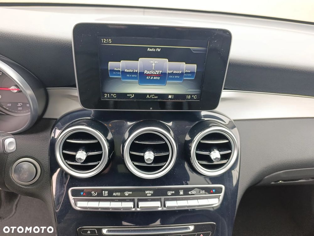 Mercedes-Benz GLC 220 d 4Matic 9G-TRONIC AMG Line - 22