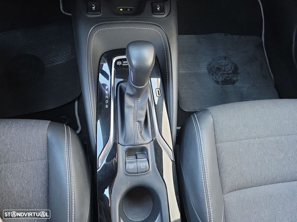 Toyota Corolla Touring Sports 1.8 Hybrid Comfort Plus - 20