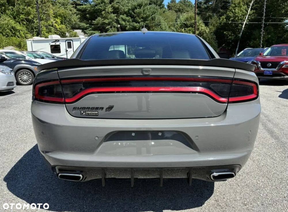 Dodge Charger 3.6 GT - 12
