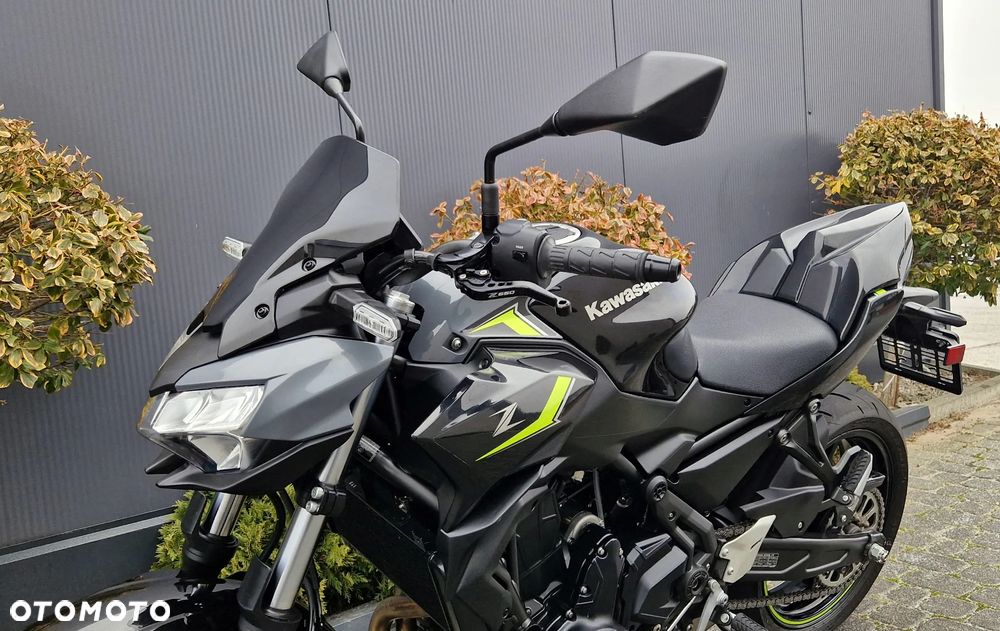Kawasaki Z 650 - 24