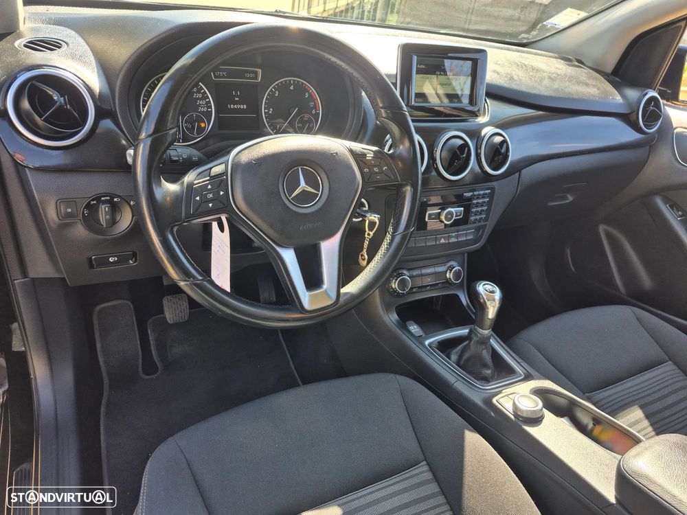 Mercedes-Benz B 180 CDI BlueEFFICIENCY - 11