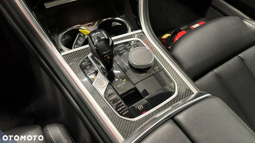 BMW Seria 8 - 14