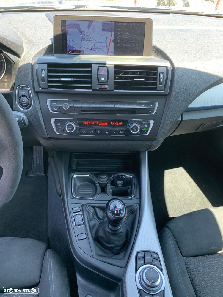 BMW 118 d Pack M - 25