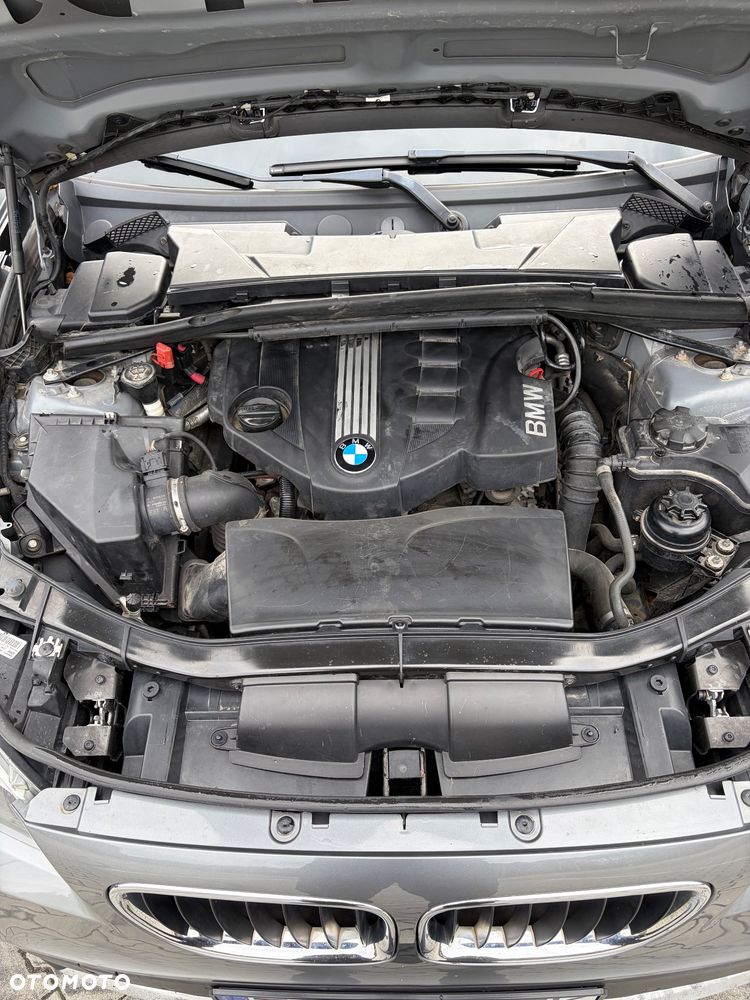 BMW X1 sDrive18d - 22