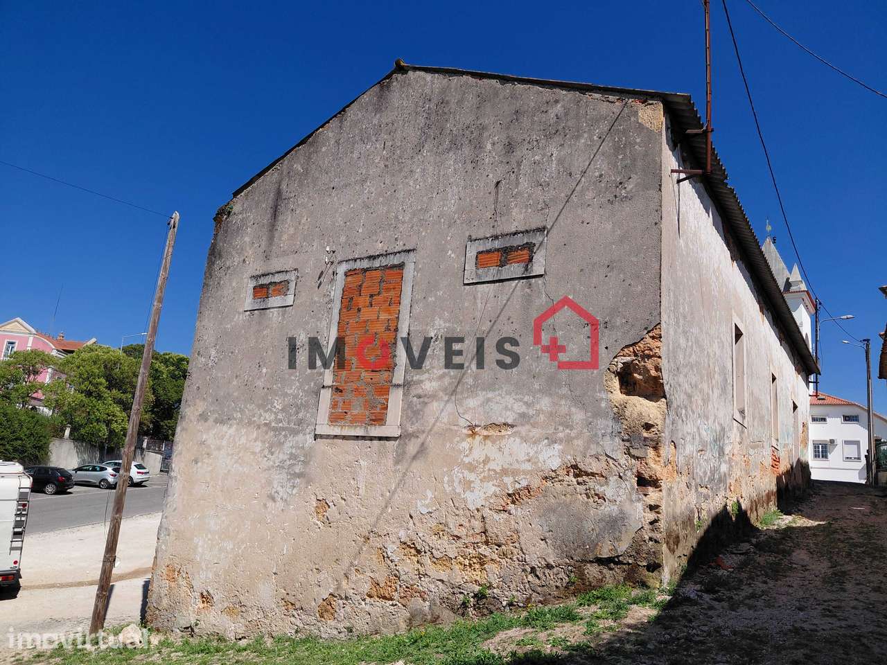Armazém no Centro de Alcanena! - Grande imagem: 3/6