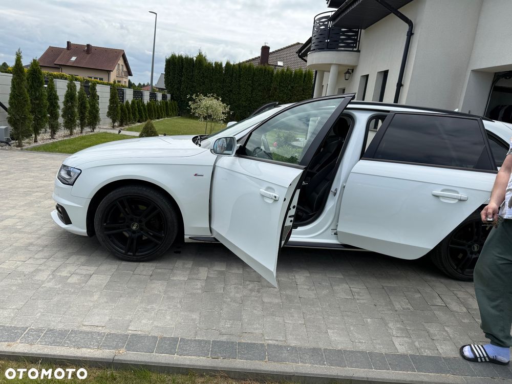 Audi A4 Avant 2.0 TDI - 11