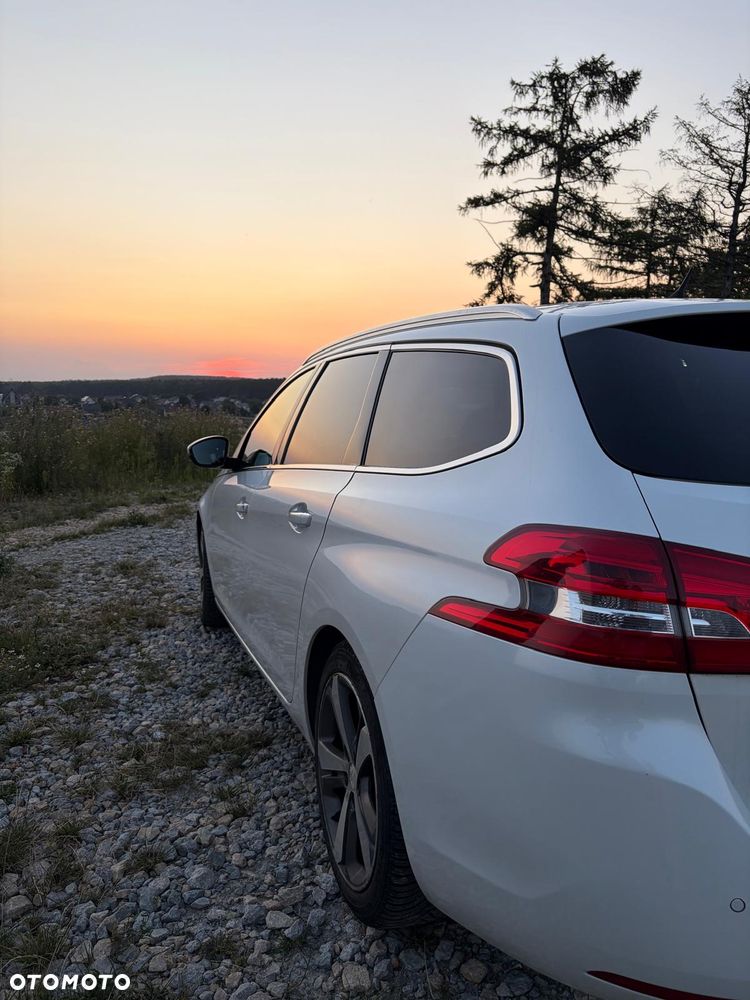 Peugeot 308 BlueHDi FAP 150 EAT6 Stop & Start Allure - 10