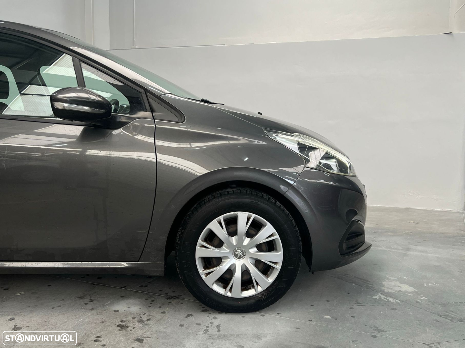 Peugeot 208 1.2 PureTech Access - 9