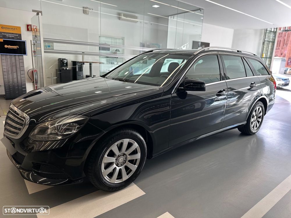 Mercedes-Benz E 300 Bluetec Hybrid Elegance - 1
