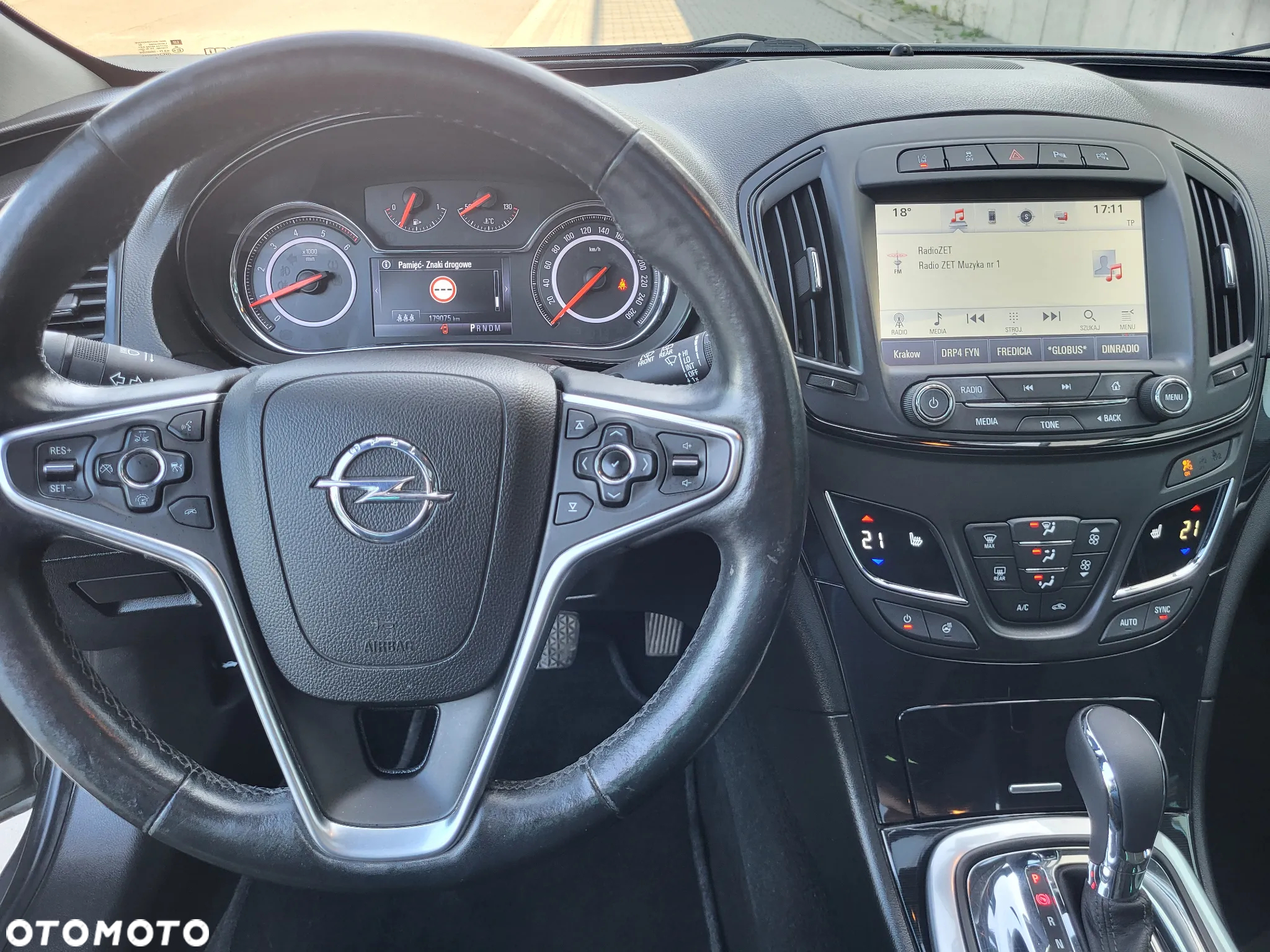 Opel Insignia 1.6 CDTI - 10