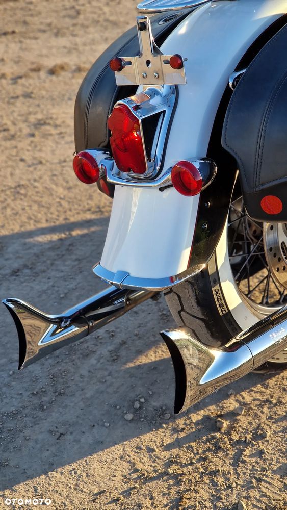 Harley-Davidson Softail Deluxe - 25