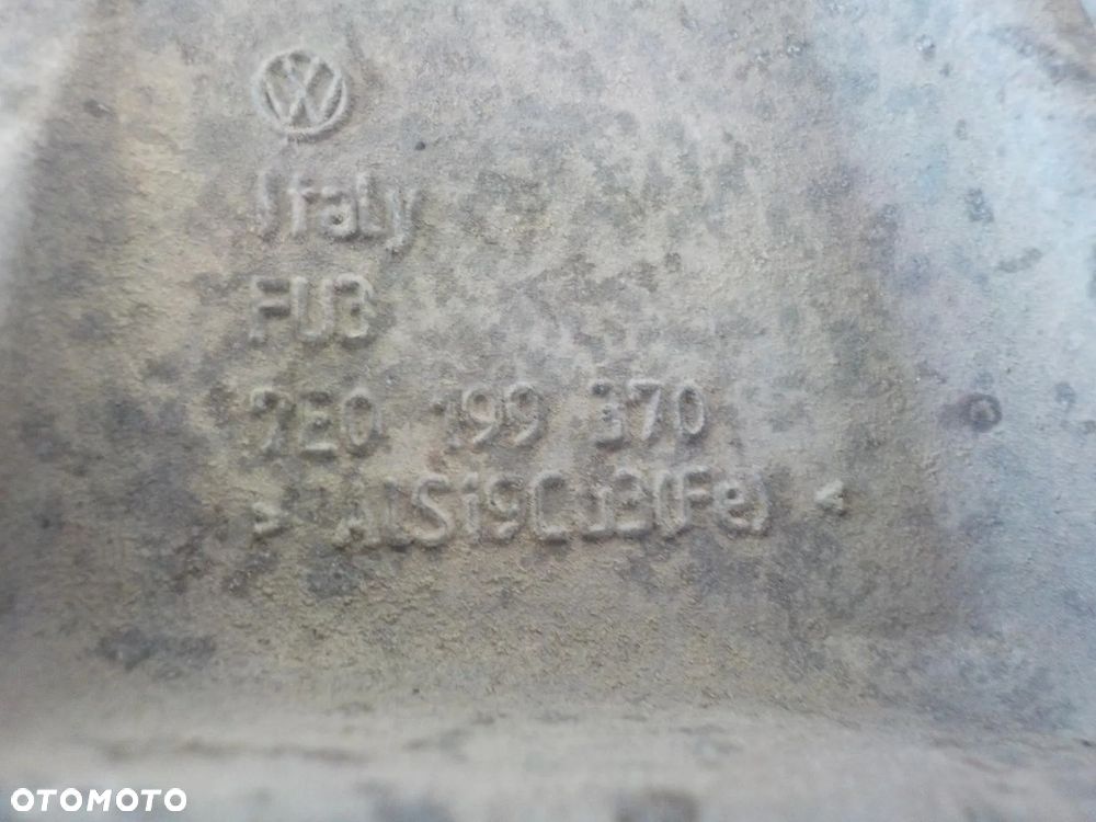 VW T5 2.0 TDI ŁAPA UCHWYT SILNIKA 7E0199370 - 4