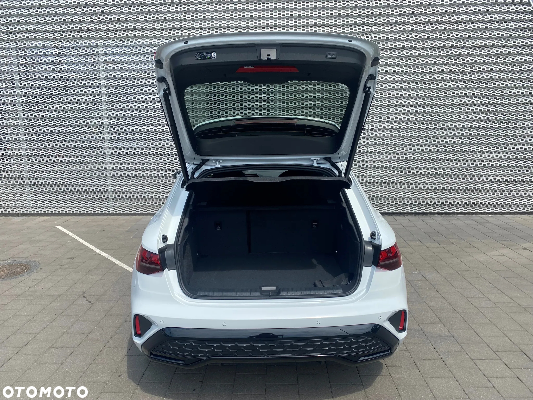 Audi A3 35 TFSI Sportback S tronic S line - 8