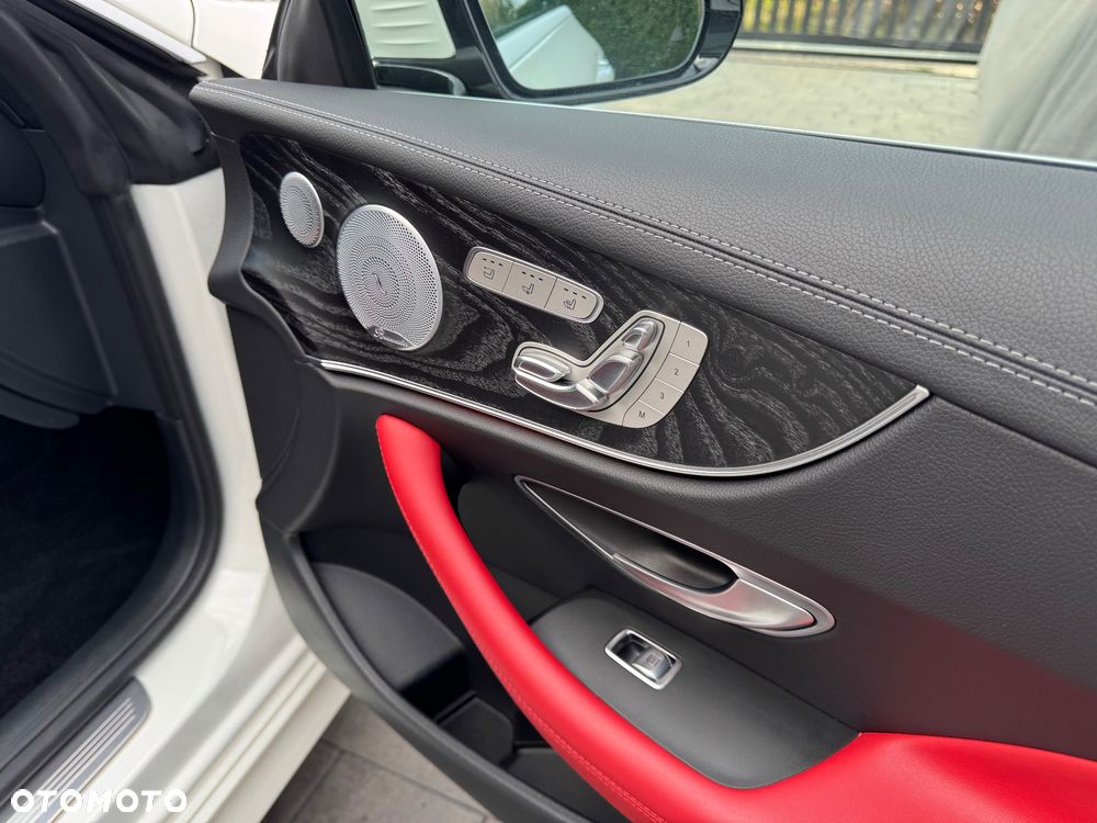 Mercedes-Benz Klasa E 400 4-Matic 9G-TRONIC - 18