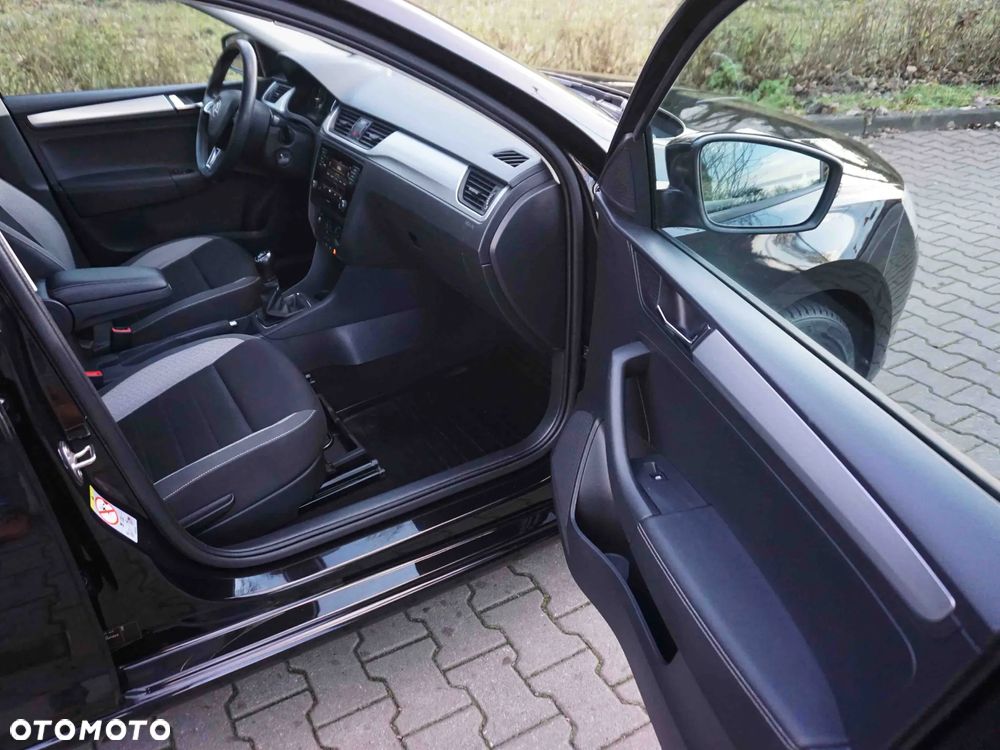 Skoda RAPID Spb 1.0 TSI Ambition - 14